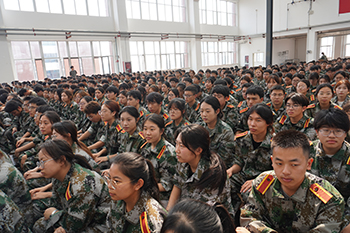 喜报！115名个人、21个集体受表彰 kok官网首页举行教师节庆祝表彰大会