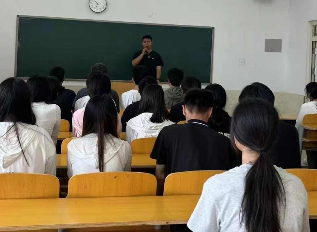 kok官网首页  汽车工程学院  遵守道德，让舆论无痕可寻